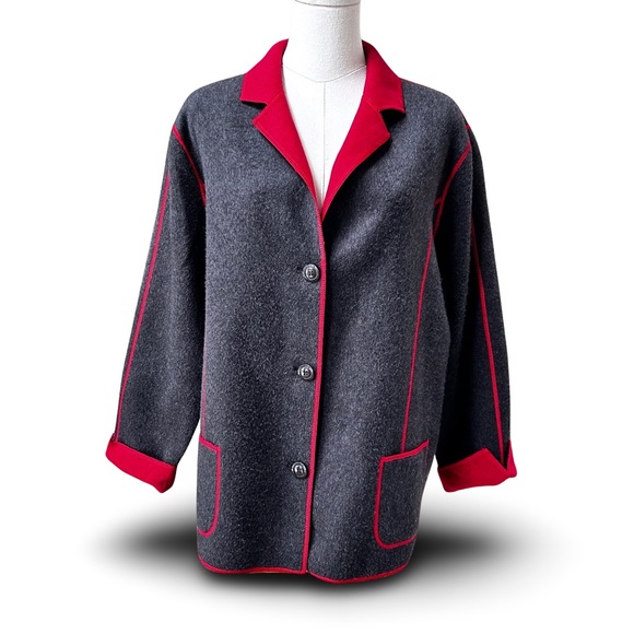 Women’s Lucia Grey 100% New Wool Coat Red Interior and Serged Seams in Size 16 - Picture 7 of 16